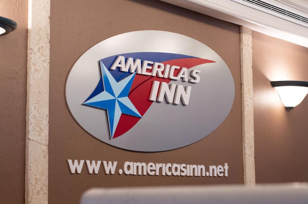 America'S Inn Houston Esterno foto